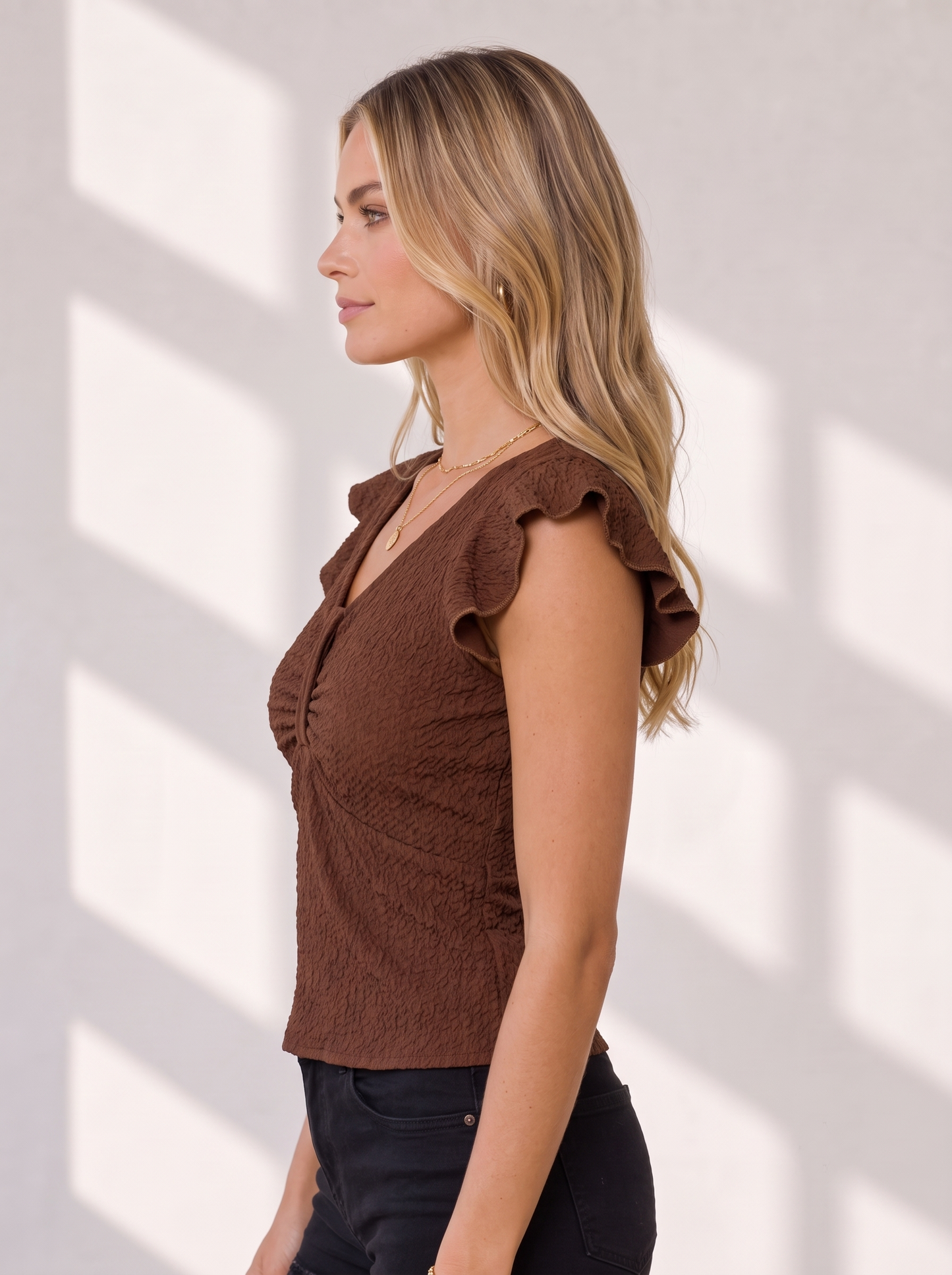 NiloBerry Women's Textured Ruched Ruffle Sleeve V-Neck Top