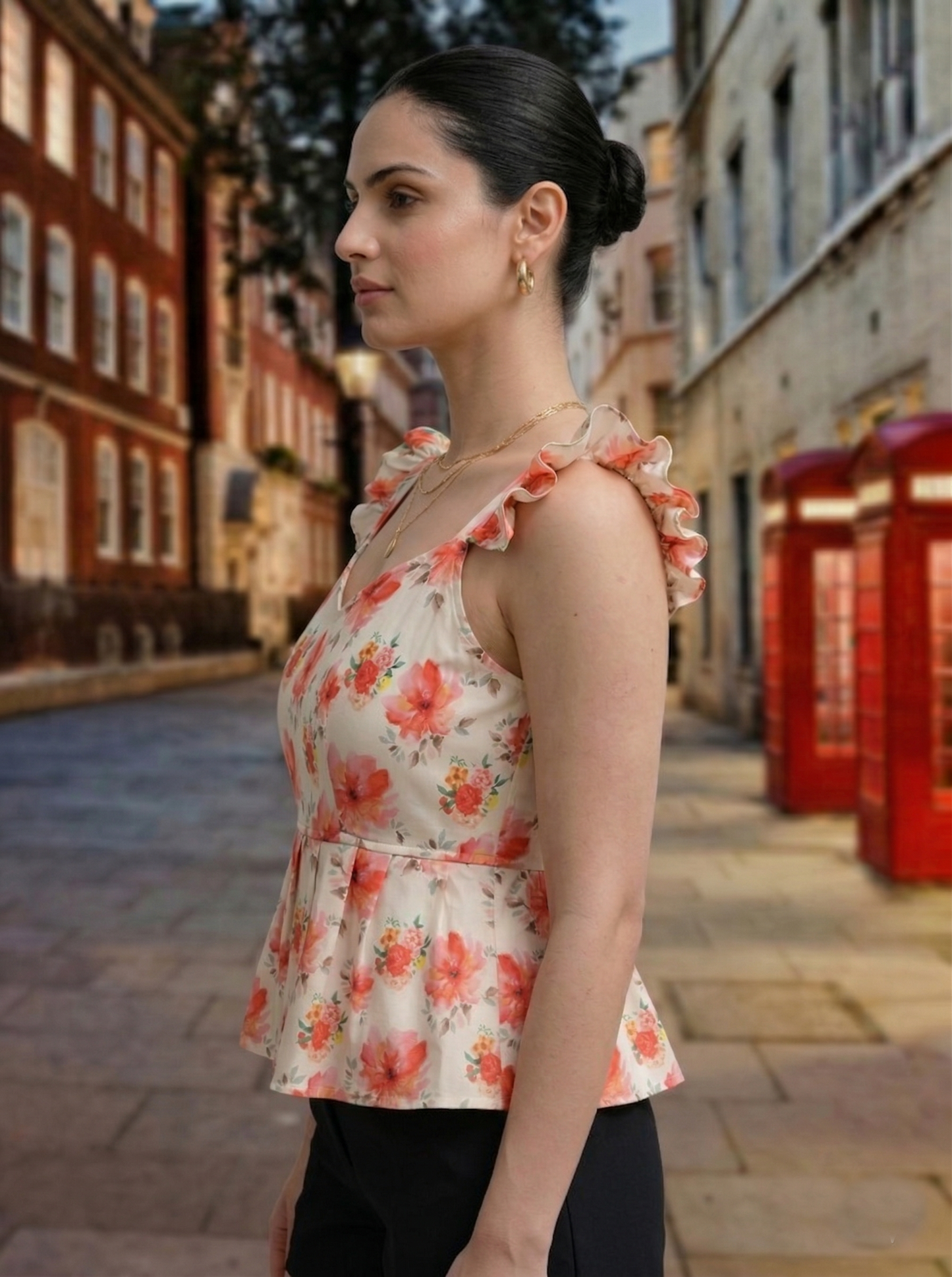 Women Floral Printed Sweetheart Neck Peplum Top