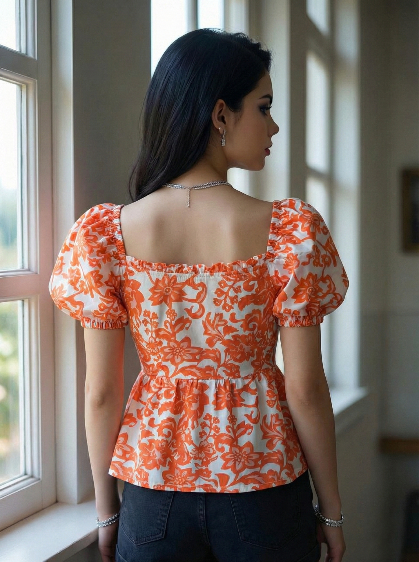 women’s floral printed puff-sleeve crop top